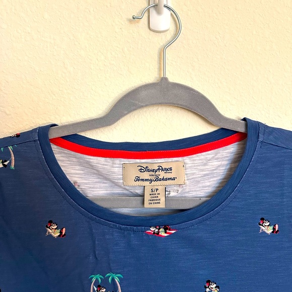 Tommy Bahama x Disney Park Collection Women’s Dress - Picture 3 of 3